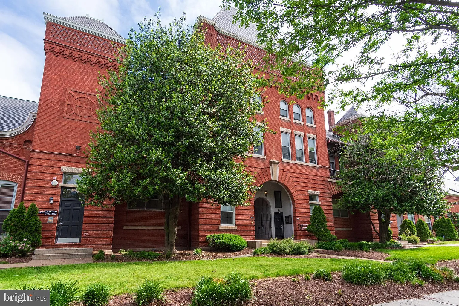 77 14th St NE #77 photo 1