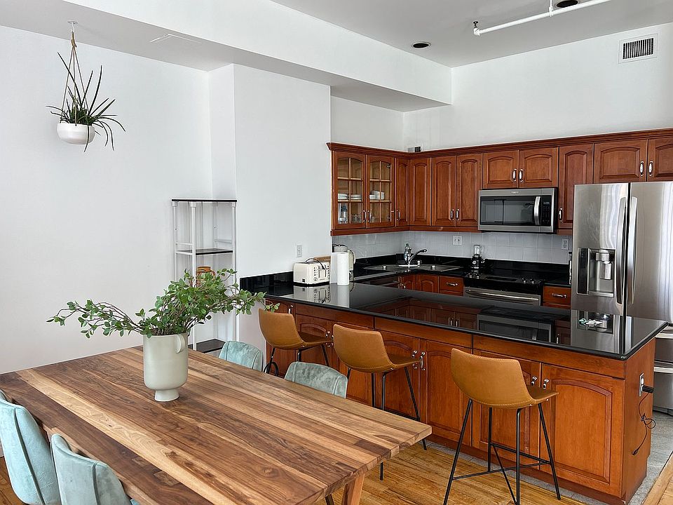 1st image of 84 W Broadway APT 3S