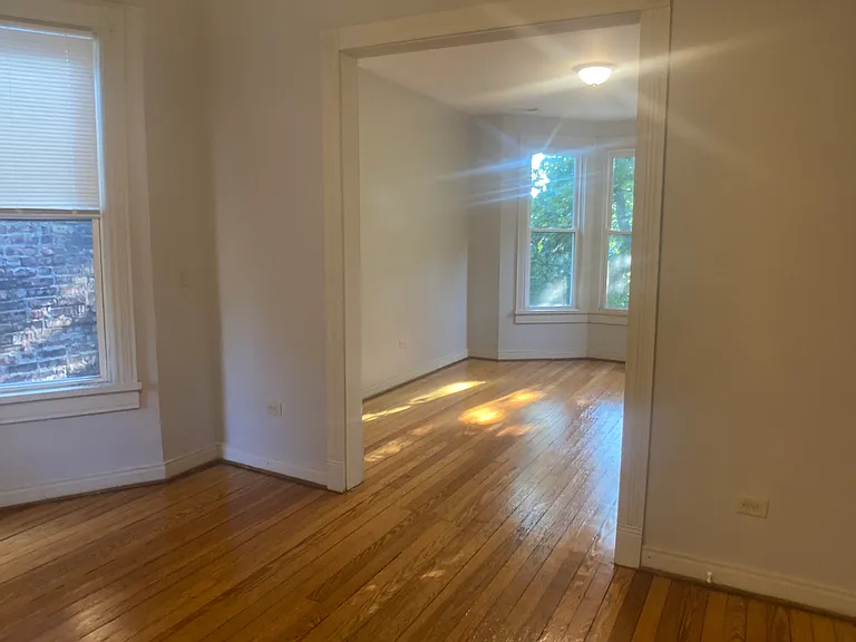2043 N Sawyer Ave #2 — Photo 18