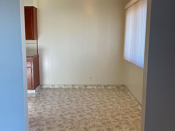 4th image of 796 Masson Ave