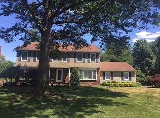 9 Vine St, Waldwick, NJ 07463