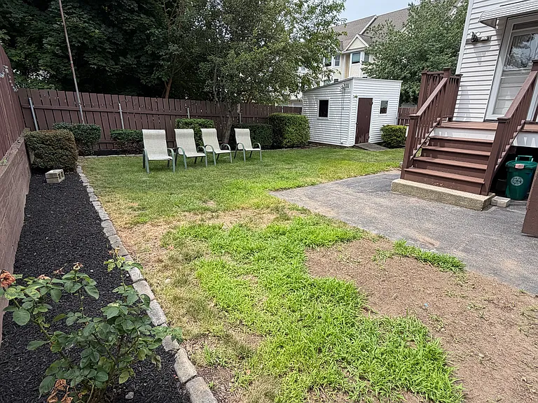 14 Roundy St #1 — Photo 10