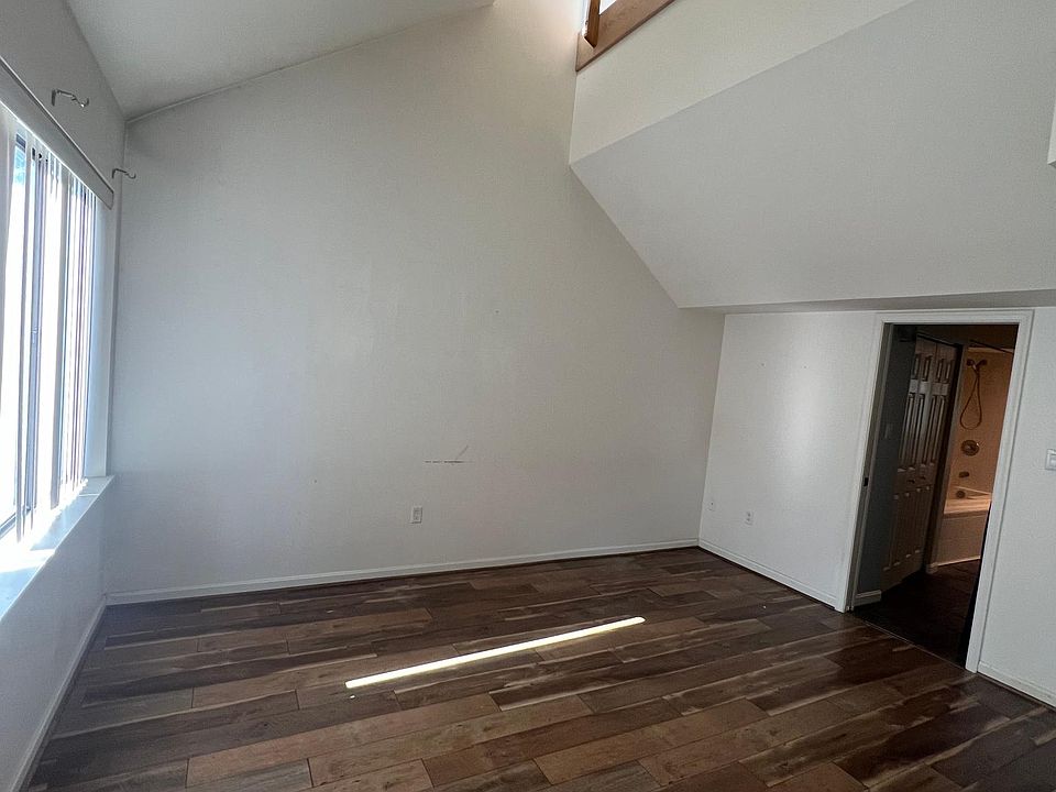 1st image of 1314 Cherrington Dr