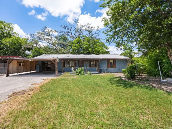 2099 BLUERIDGE DR, Canyon Lake, TX 78133