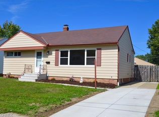 29505 Green Dr, Eastlake, OH 44095