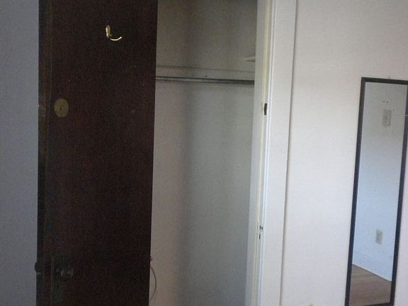 4th image of 2965 N Bartlett Ave APT 21