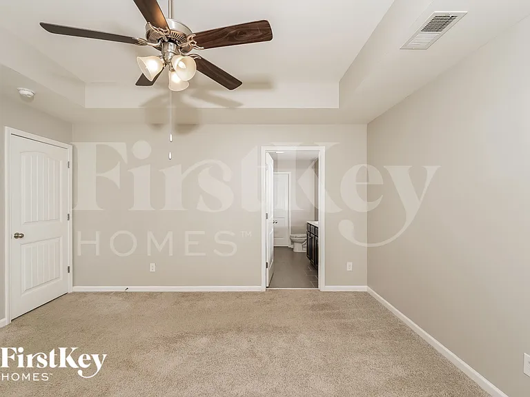 4131 Park Crossings Dr — Photo 8