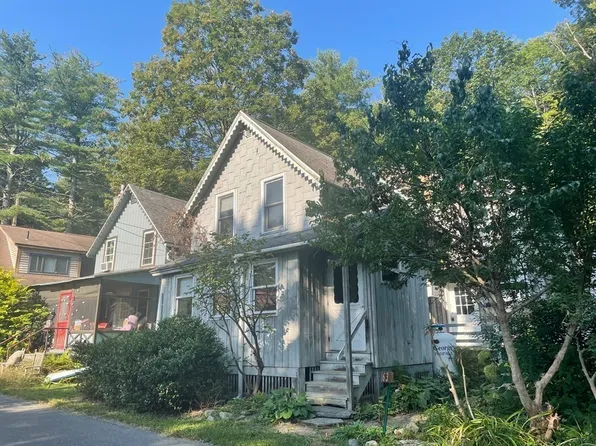 63 Laurel Park #63, Northampton, MA 01060