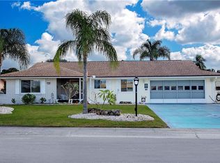 1703 N Pebble Beach Blvd, Sun City Center, FL 33573
