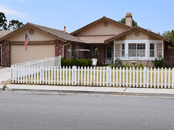 2nd image of 179 Riverbank Ln