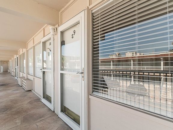 4th image of 2204 Perrin Dr. #29