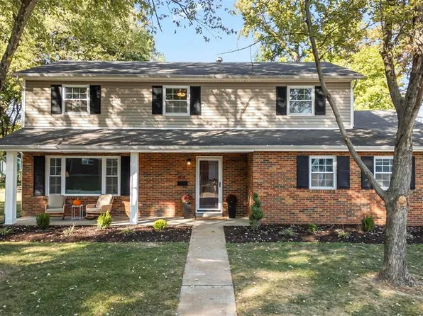 404 Matthew Dr, O Fallon, IL 62269