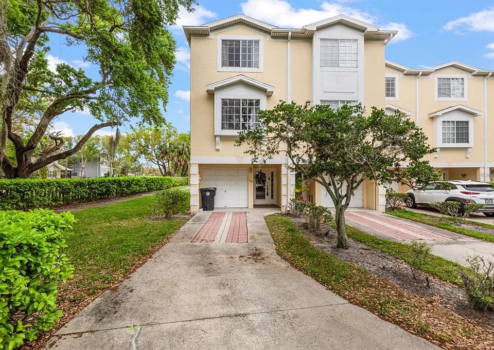1st image of 108 Brent Cir