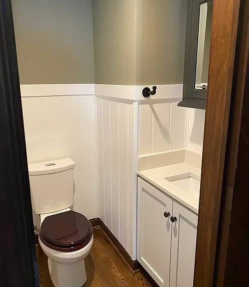 806 S Woodlawn Ave — Photo 9