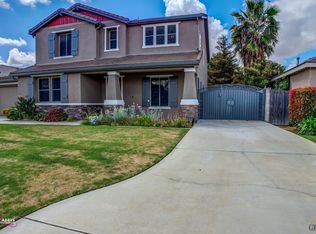 12215 Home Ranch Dr, Bakersfield, CA 93312
