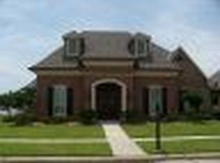 296 Hermitage Loop, Houma, LA 70360