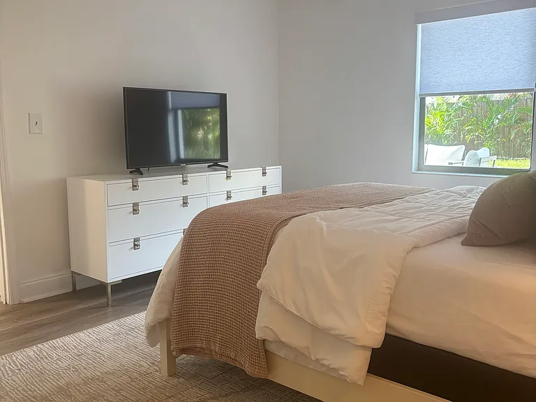 307 W Frances Ave — Photo 10