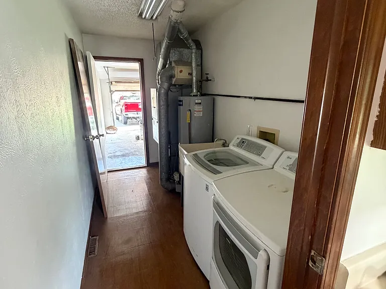 2765 Sweetbriar Ct #1 — Photo 7