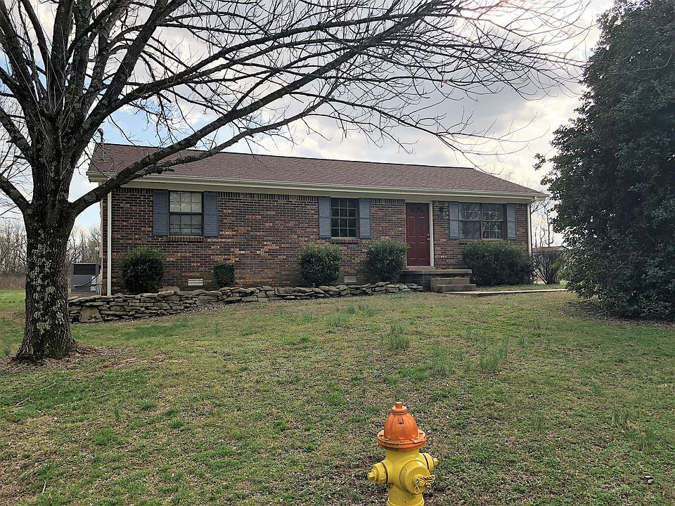 1st image of 127 Stonegate Dr