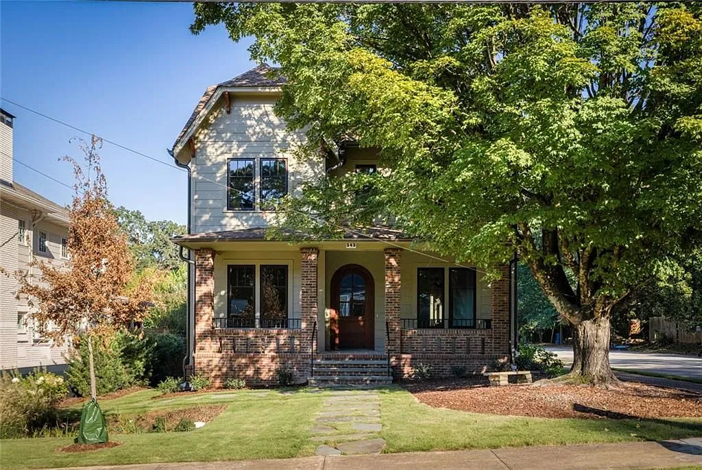 4 bed, 5.0 bath, 3389 sqft, $8,000 — Photo 1