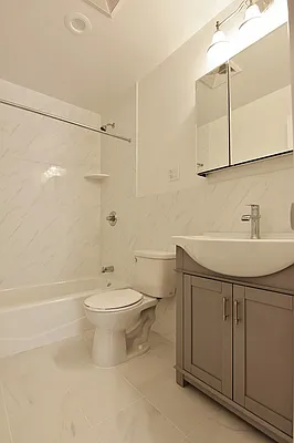 Rented by Balass Ralph, LREB | media 25