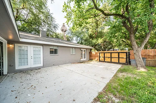 1907 Ashford Hollow Ln Photo 1