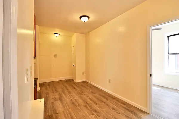 Rented by Compass | media 2