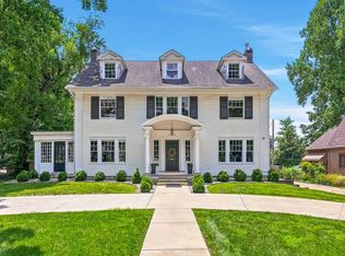 1234 E Walnut Street, Springfield, MO 65802