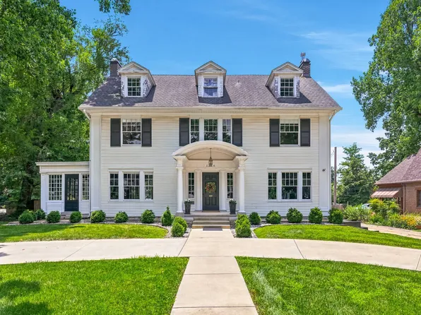 1234 E Walnut Street, Springfield, MO 65802