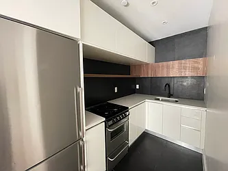 Rented by Tapiro Realty