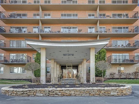 4th image of 4550 Warwick Blvd APT 405