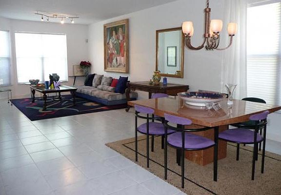 Home For Sale In Woodfield Country Club