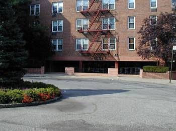 1st image of 66-01 Burns St APT 5Y
