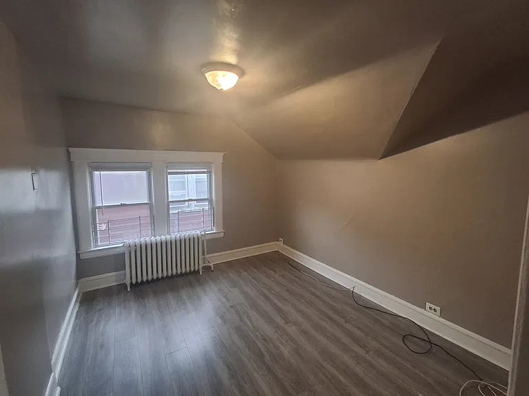 258 Van Nostrand Ave #2 — Photo 13