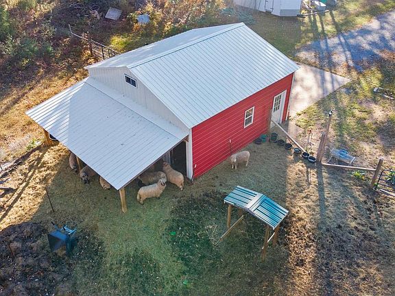2nd image of 1589 N RESERVE DRIVE