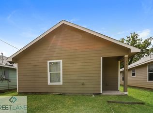 7519 Dyer St, Houston, TX 77088
