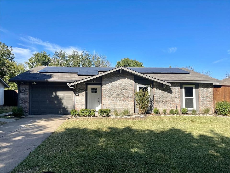 1st image of 1021 Acadia Dr