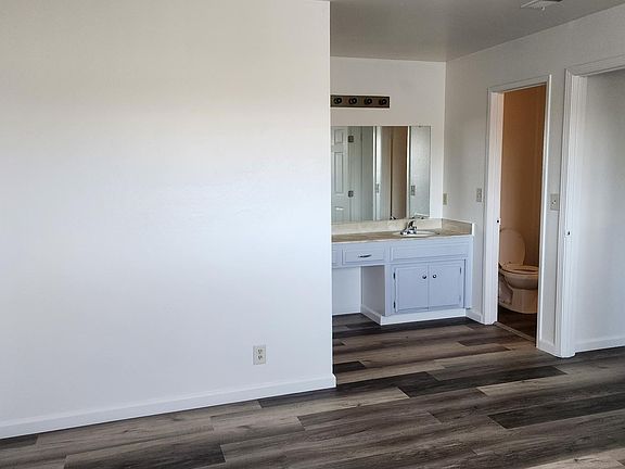 3rd image of 5860 El Zuparko Dr APT 4