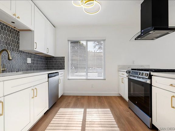 5th image of 579-3 Casselman St #1