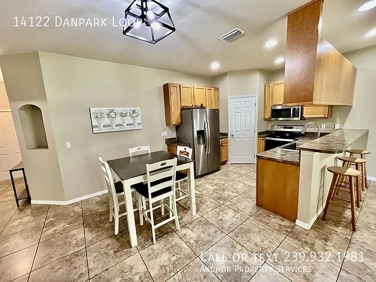14122 Danpark Loop — Photo 9