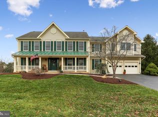 17105 Tom Fox Ave, Poolesville, MD 20837