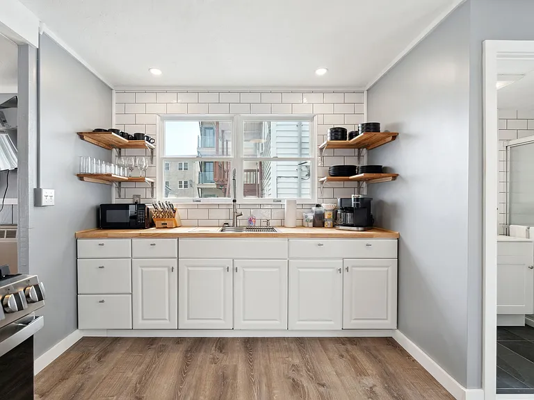 7 N St #1 — Photo 8
