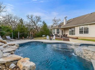 6800 Bendwood, College Station, TX 77845
