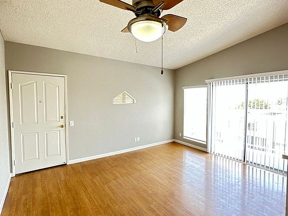 2nd image of 1436 Obispo Ave APT 301