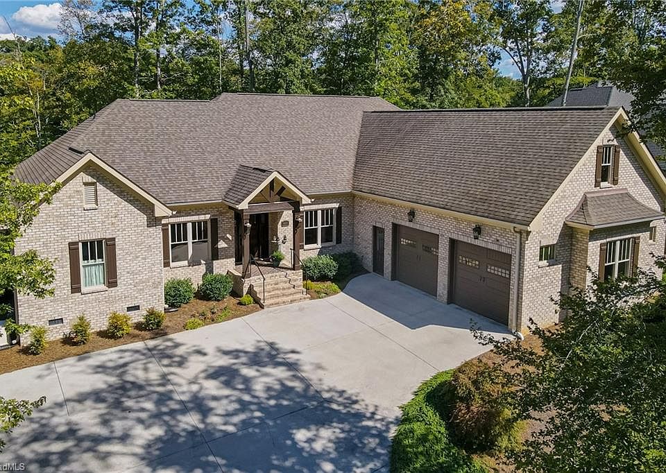 1st image of 9631 Lissara Camp Ct