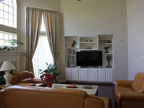 3rd image of 1515 Colony Lakes Dr