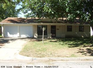 638 Lisa St, Burleson, TX 76028