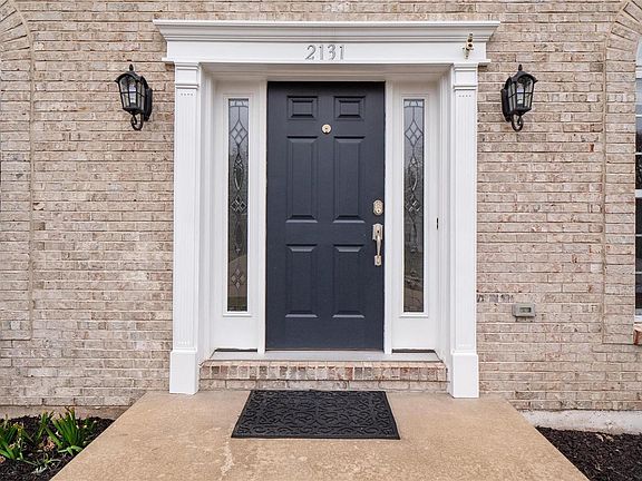 2nd image of 2131 Dartmouth Gate Ct