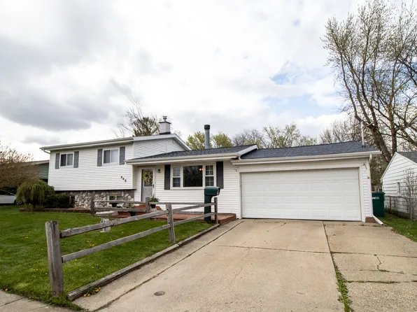 645 Van Buren Ave, Mount Morris, MI 48458