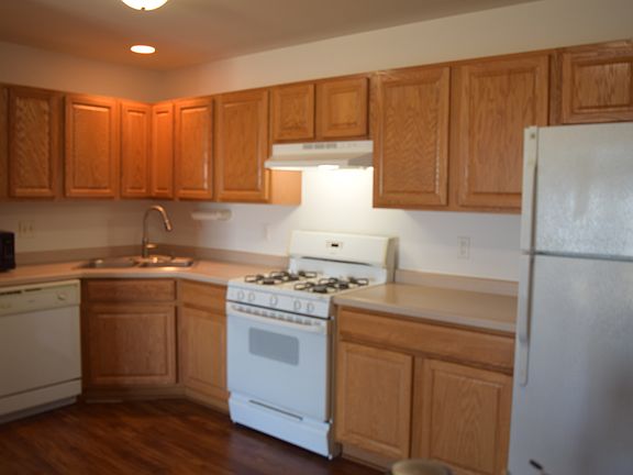 5th image of 565 N Strack St Unit 302